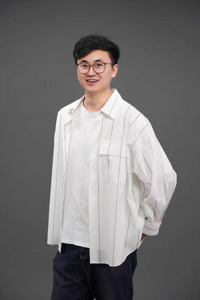 鄉村破繭與女性成長：《村裡來了三個女當家》的新鄉土中國敘事