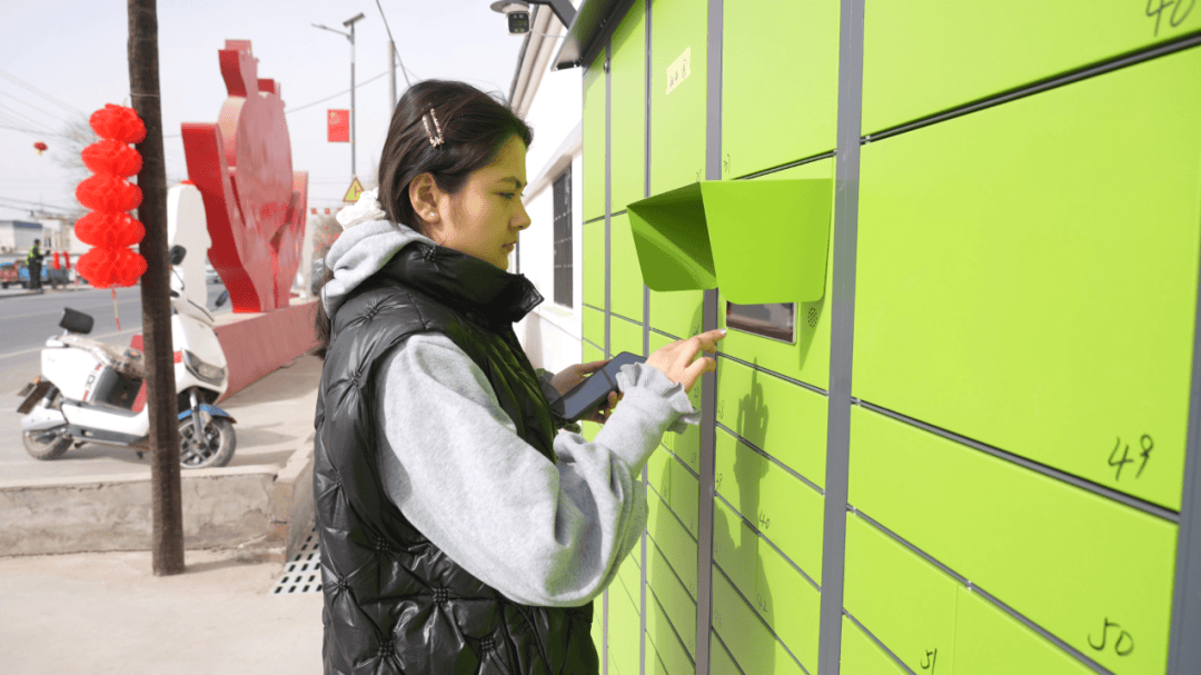 柯坪縣：快遞櫃“上崗” 打通服務群眾“最後一公里”