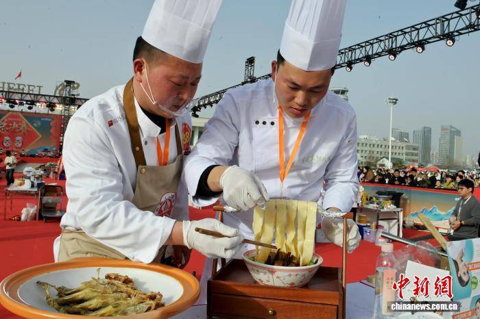 “超級皖”美食爭霸賽總決賽收官 豆腐發源地淮南奪冠