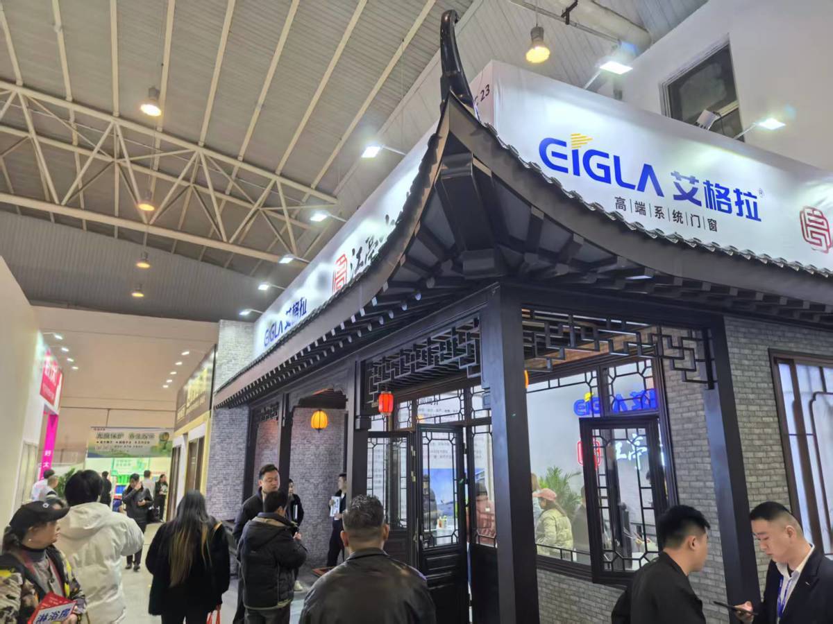 年輕人裝修愛上覆古範兒，來感受武漢整裝家居展上的庭院風