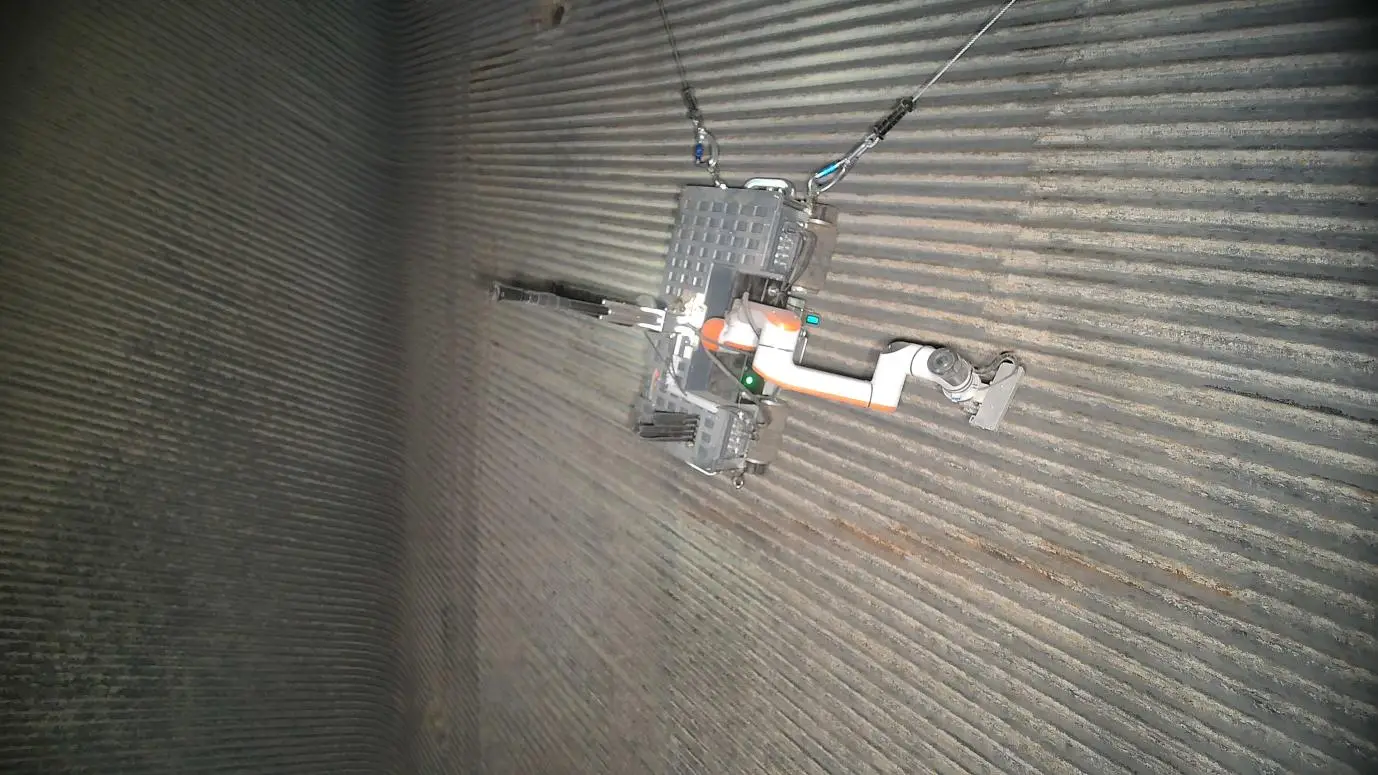 吉泰智慧攜手青山控股，鍋爐水冷壁爬壁機器人再入印尼！