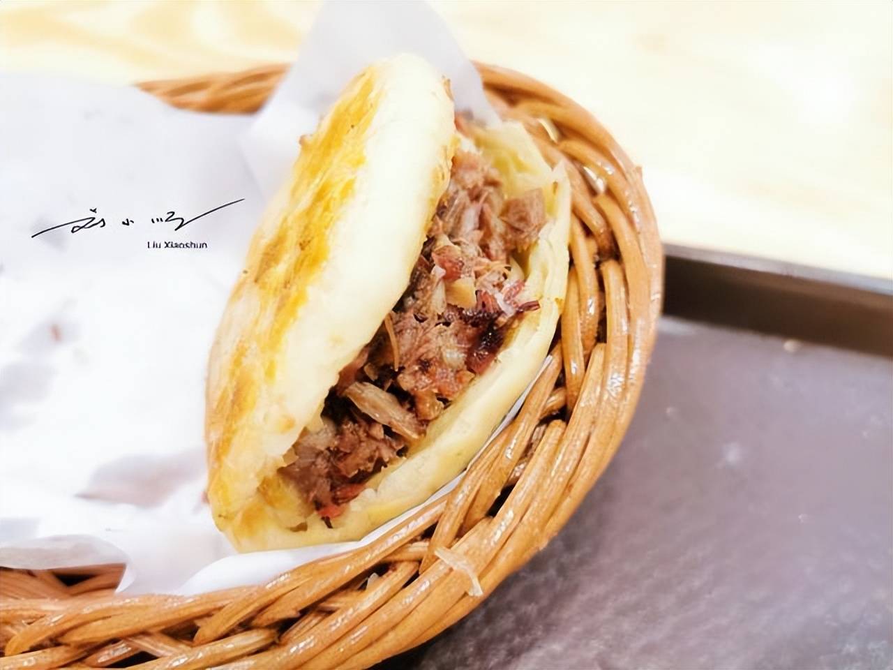 原創河北保定“最著名”的代表美食，北方地區很流行，南方人卻不愛吃