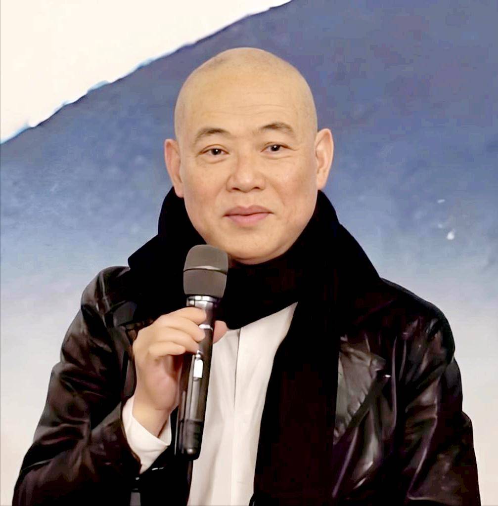 原創她是美女演員，是作曲家三寶的再婚妻子，結婚9年還在北京租房住