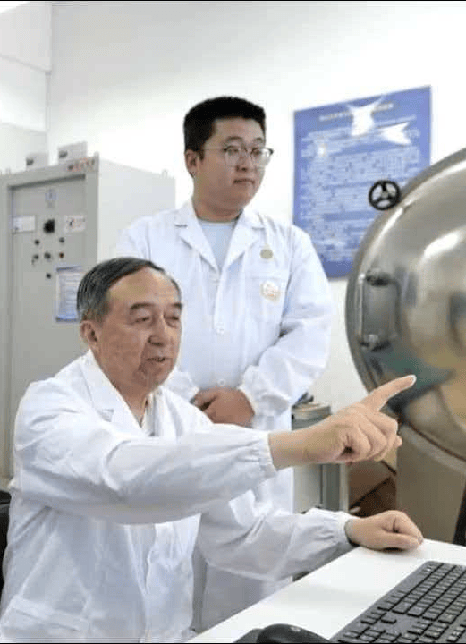 走近燕山大學首屆“研究生優秀導師”“研究生青年先鋒導師”及“研究生優秀導學團隊”（一）