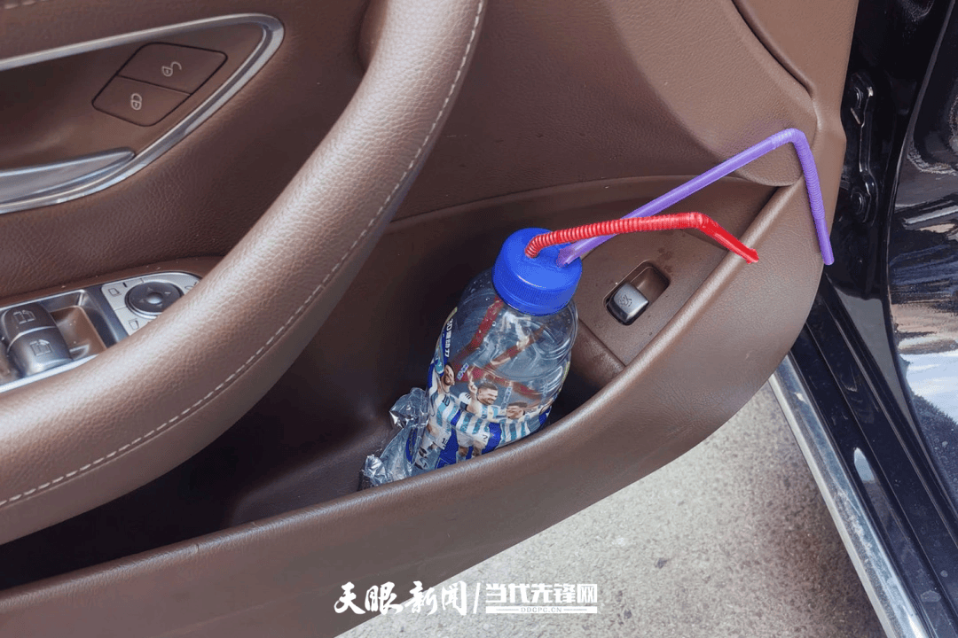 路邊違停車上有個奇怪東西！貴陽公安“一張網”快速鎖定嫌疑人