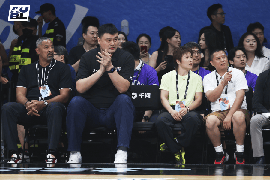 上海交大男籃加時擊敗清華大學隊，闖入亞洲大學生籃球聯賽決賽