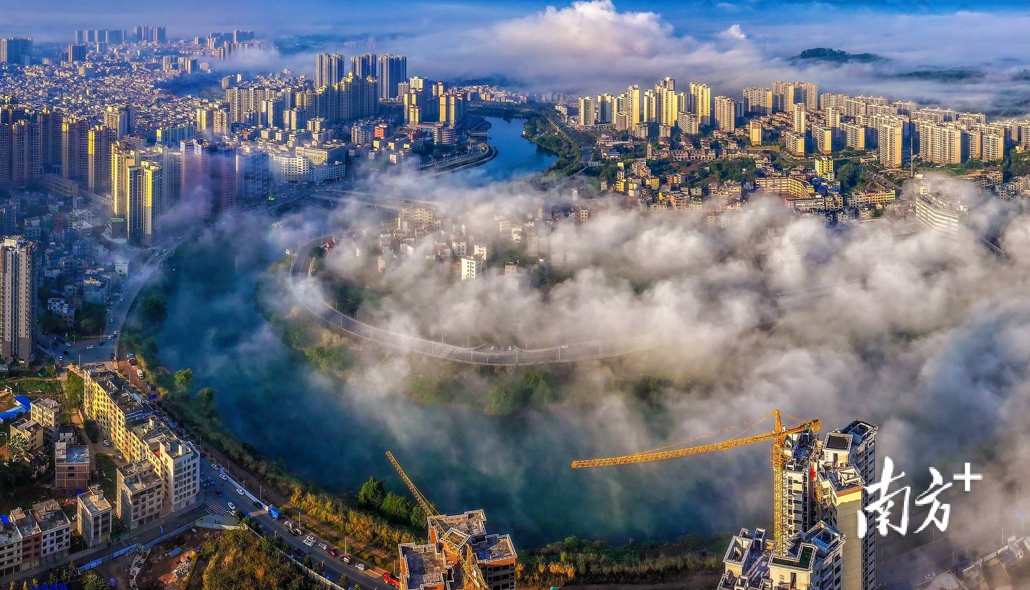 建築業領跑清遠，電子資訊增幅超50%！連州上半年成績單出爐→