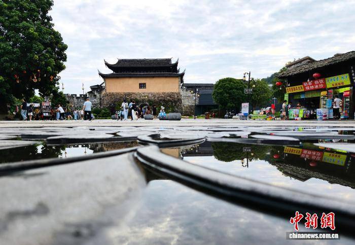“客家首府”福建長汀：暑期旅遊人氣旺